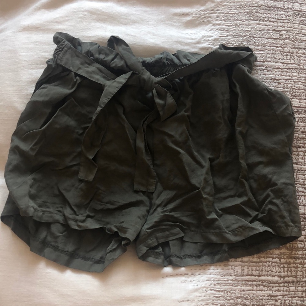 Olive Shorts with Tie
